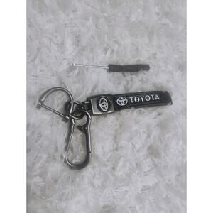 TOYOTA Keychain in black Genuine leather Tacoma Camry 4Runner Tundra Truck Car